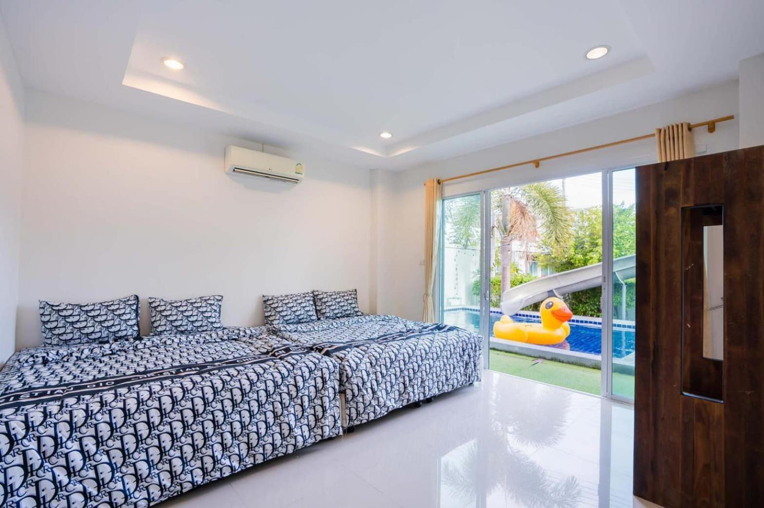 บ้านสไลเดอร์ 4 ห้องนอน Villa *