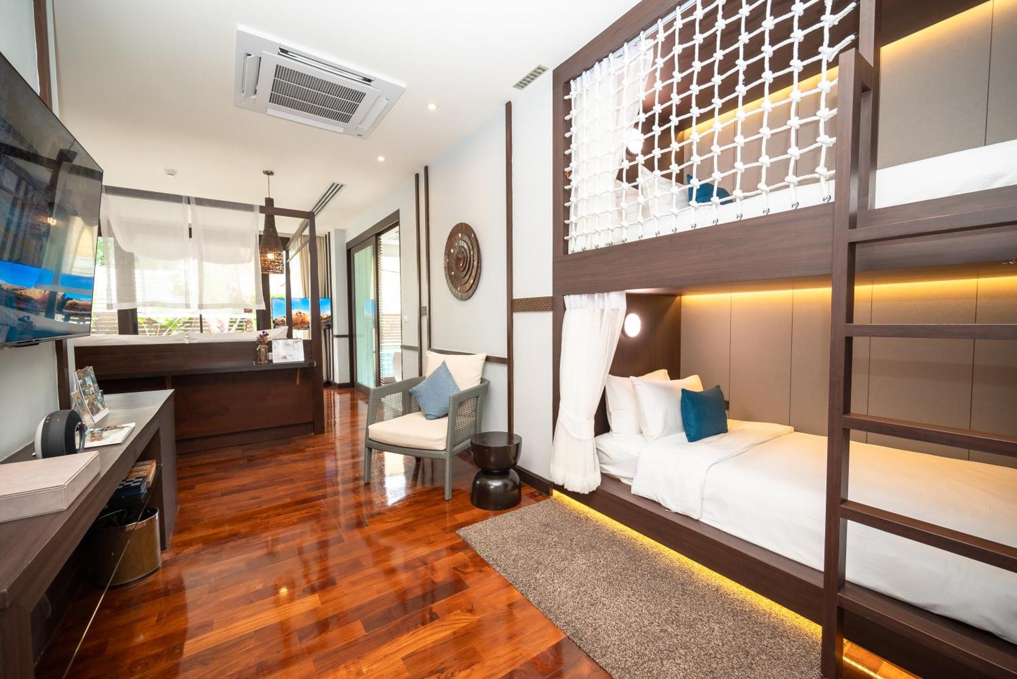 The Rock Beachfront 4* Hua Hin