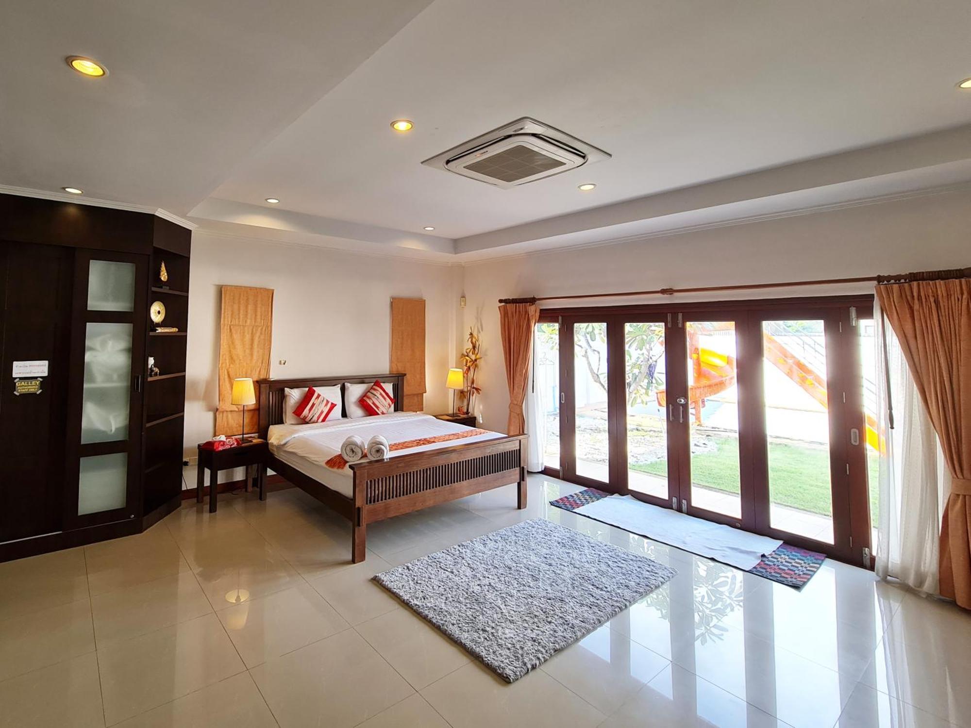 ทิวาพูลวิลล่า Thiva Pool * Hua Hin