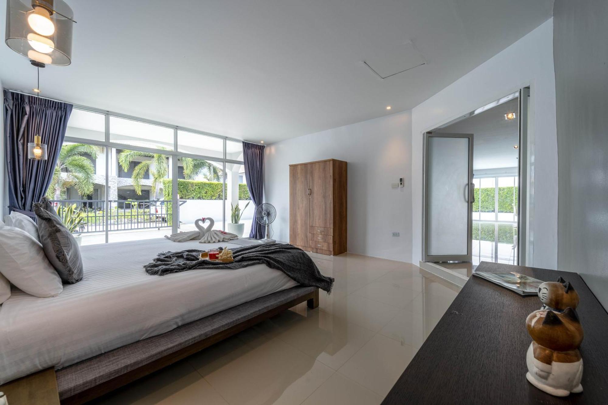 Modern 4 Bedroom Pool In Good Location Vy Vila *