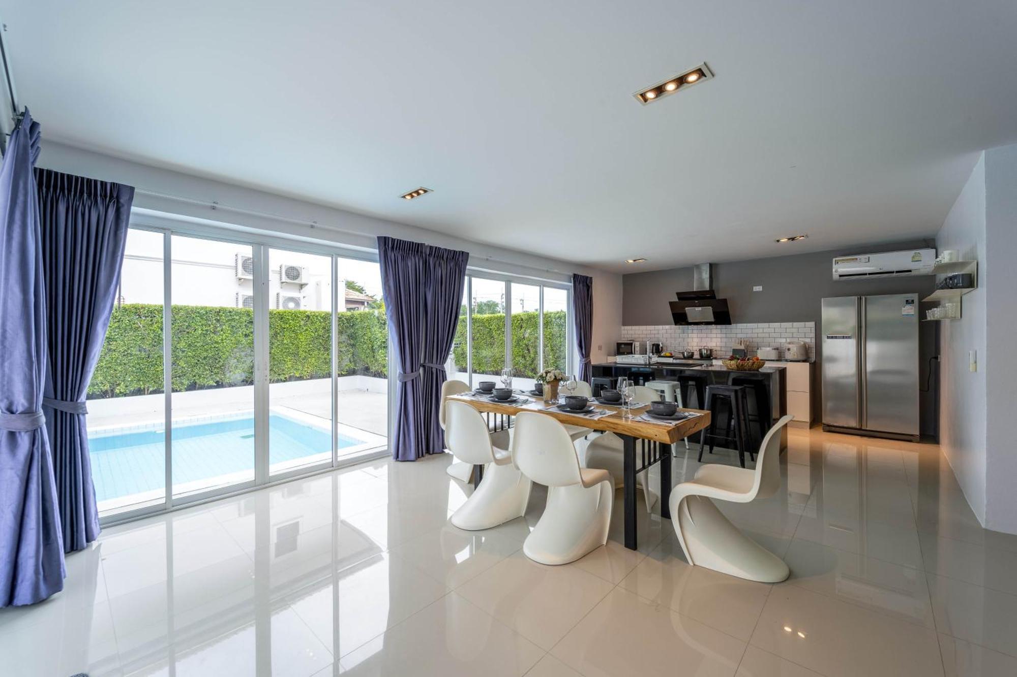 Modern 4 Bedroom Pool In Good Location Vy Vila Hua Hin