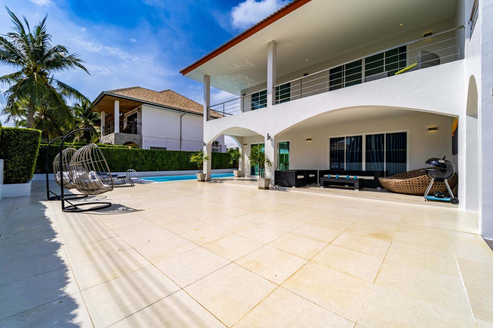 Modern 4 Bedroom Pool In Good Location Vy Vila