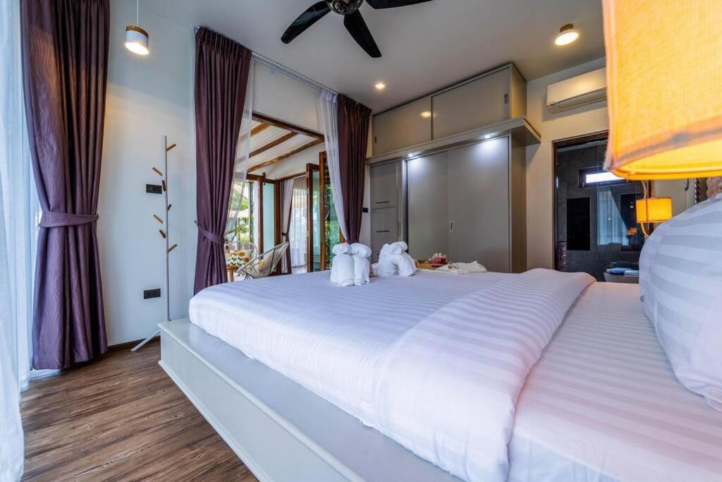 Villa Secluded Oasis For Family And Friends Bm5