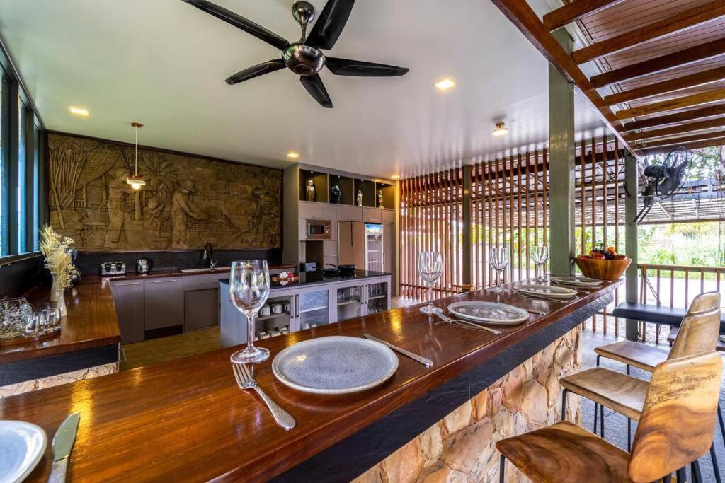 Secluded Oasis For Family And Friends Bm5 *