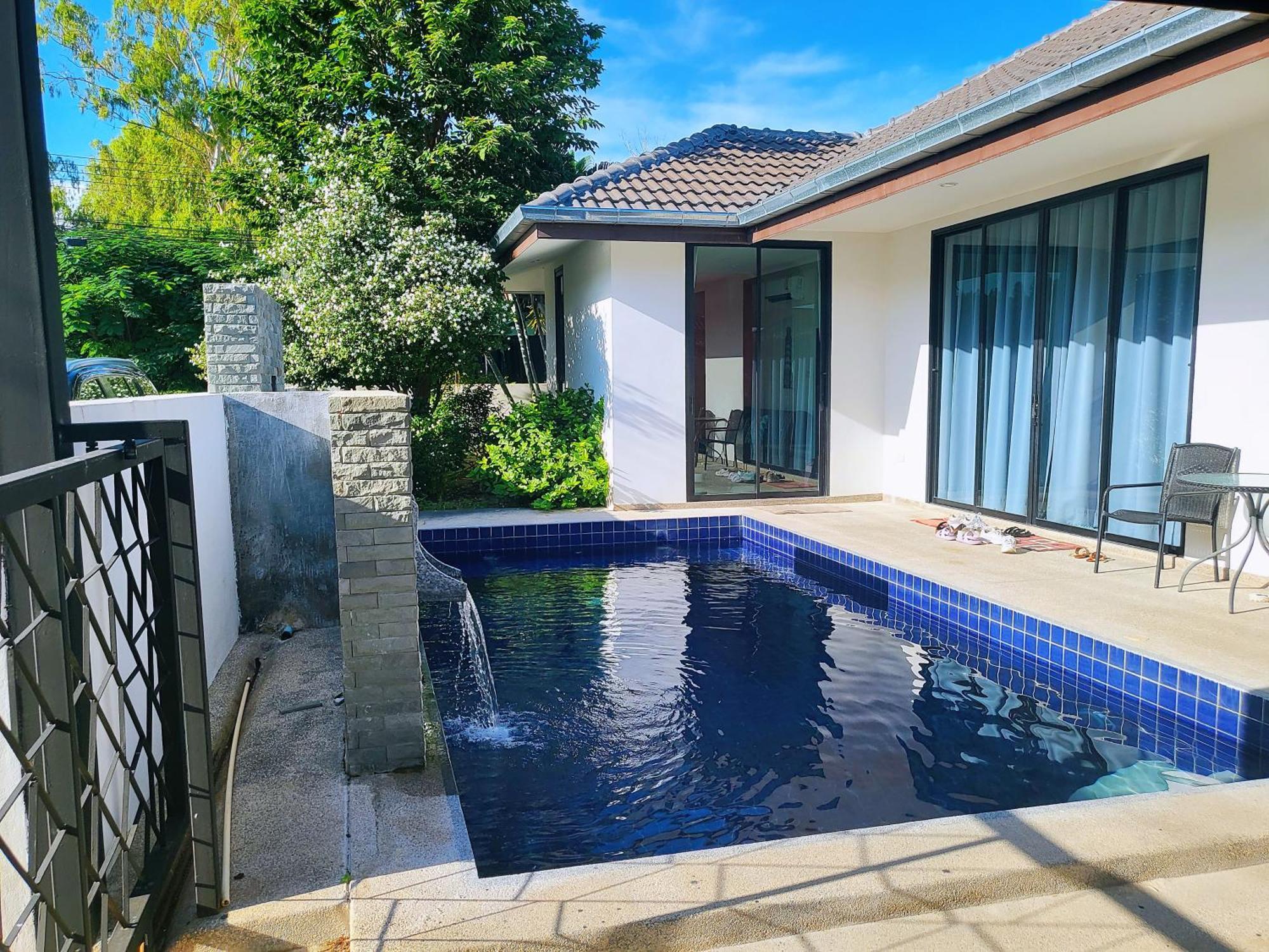 E , Private Pool For Your Family