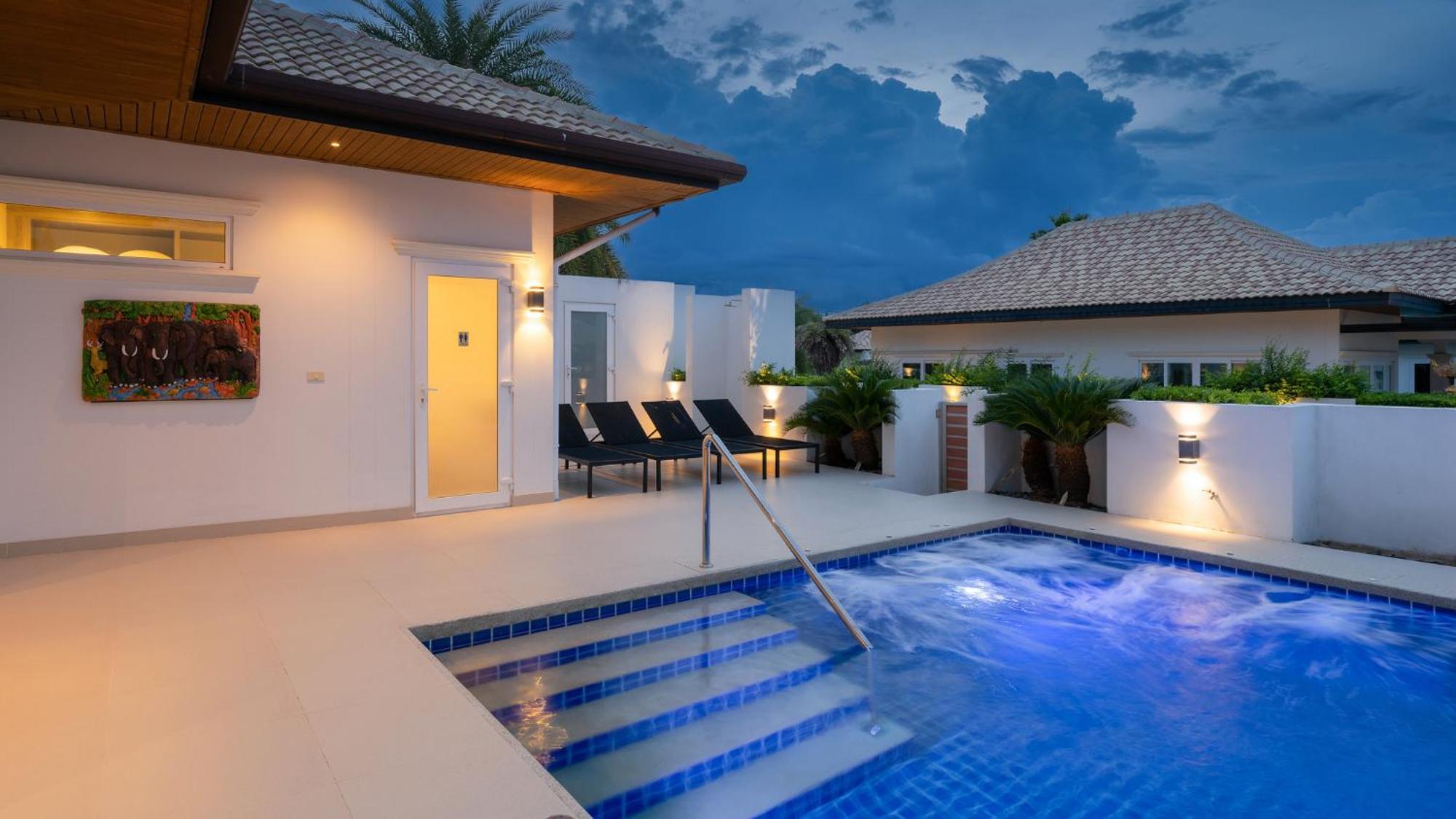 Orchid Paradise Homes 313 Biệt thự *