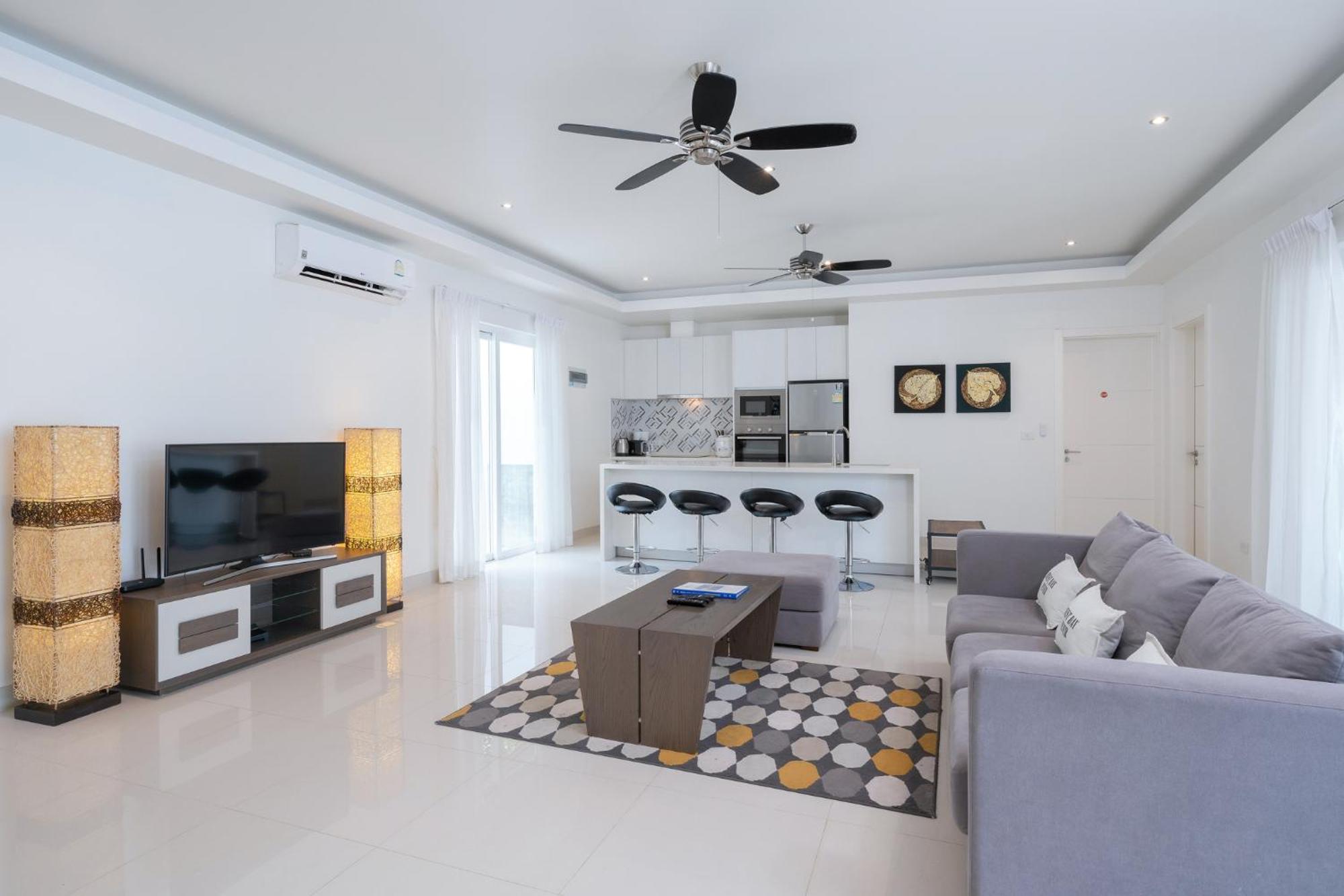 Biệt thự Orchid Paradise Homes 313 *