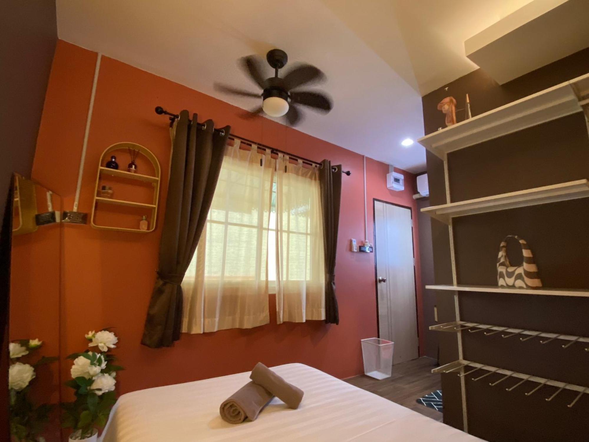 Varietyd-dayhostel Albergue HHQ