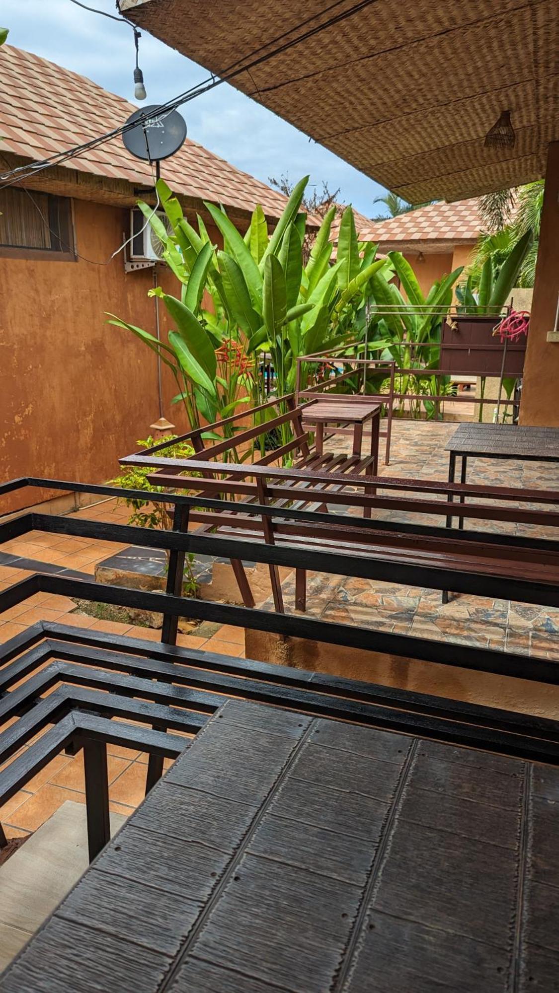 Hotel Panisara Pool Hua Hin