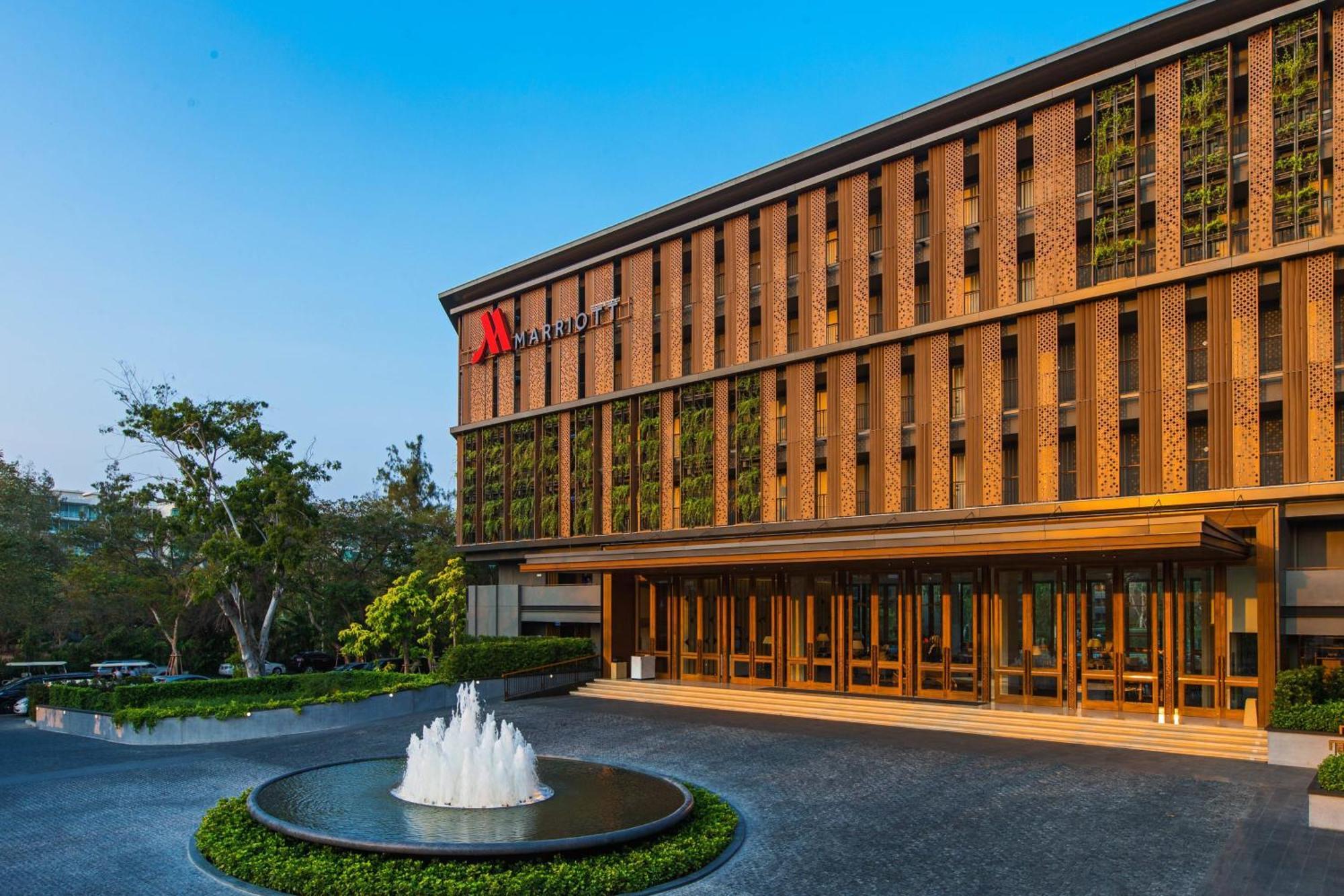Marriott And 5* Hua Hin