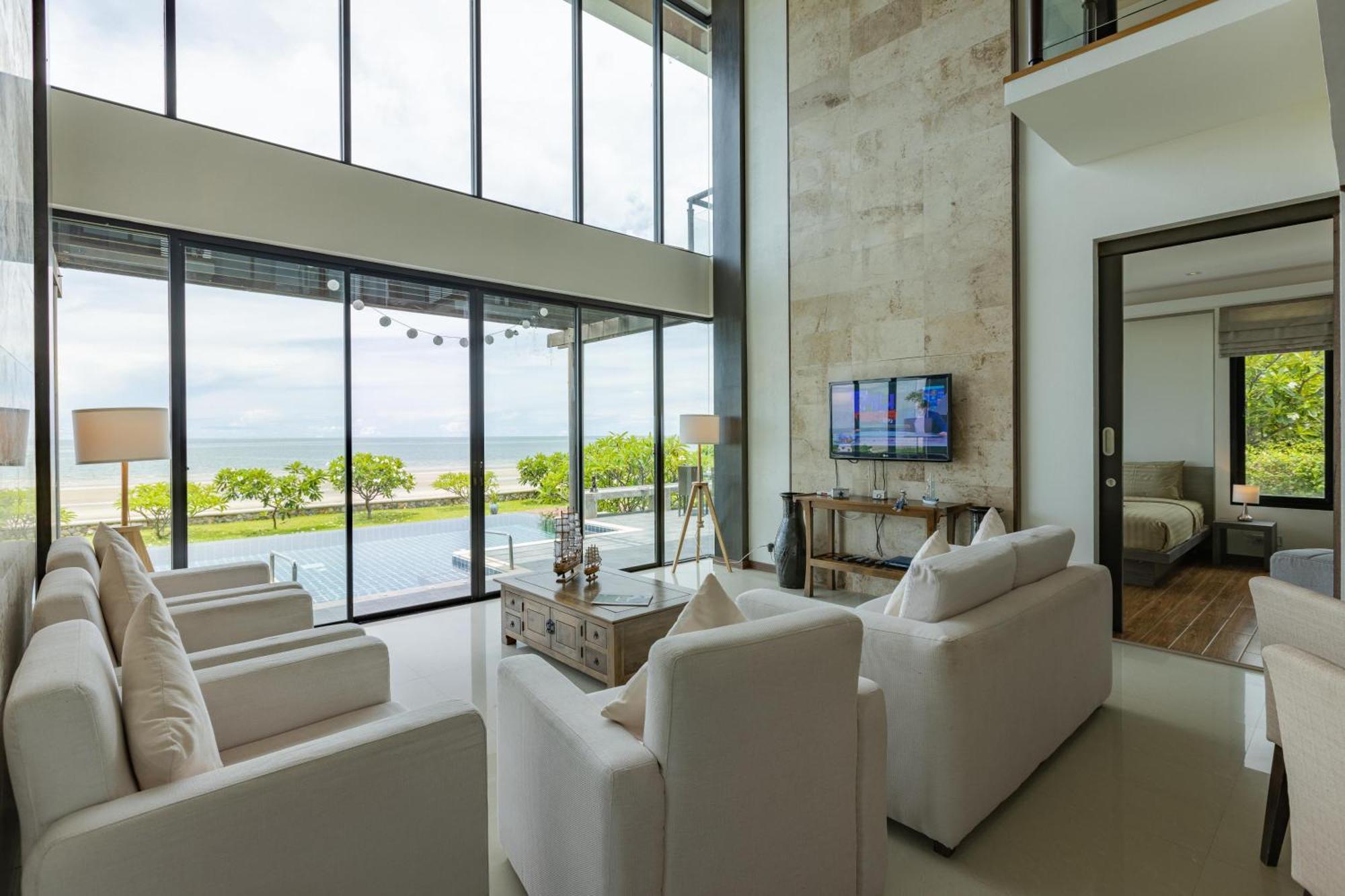 Villa Beachfront Modern 4 Bedroom Pool - Rv Hua Hin
