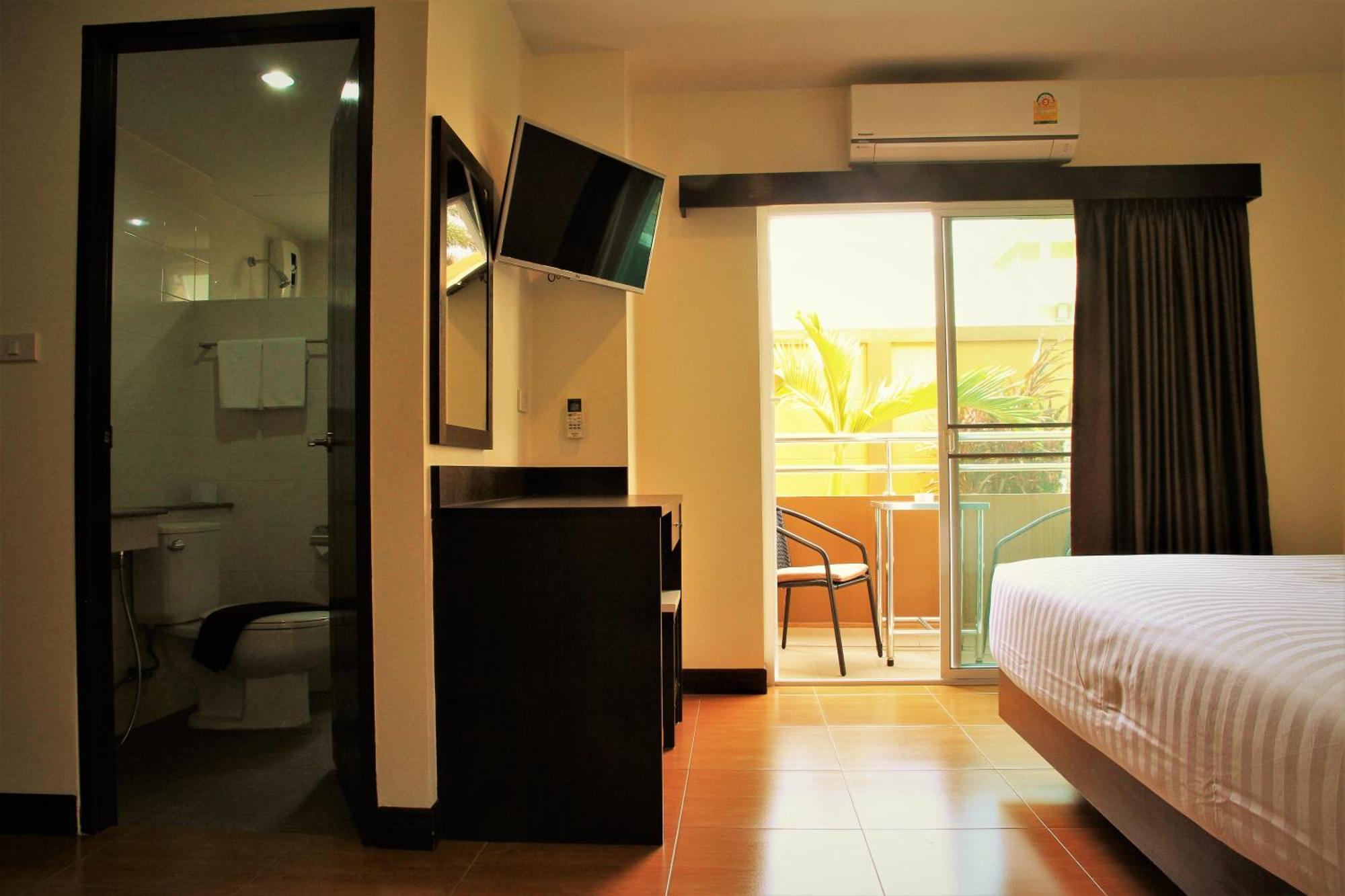 Hotel Sky - Adults-only HHQ