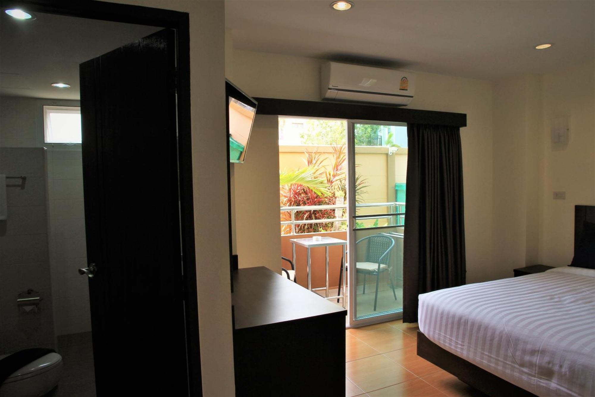 Sky - Adults-only Hotel