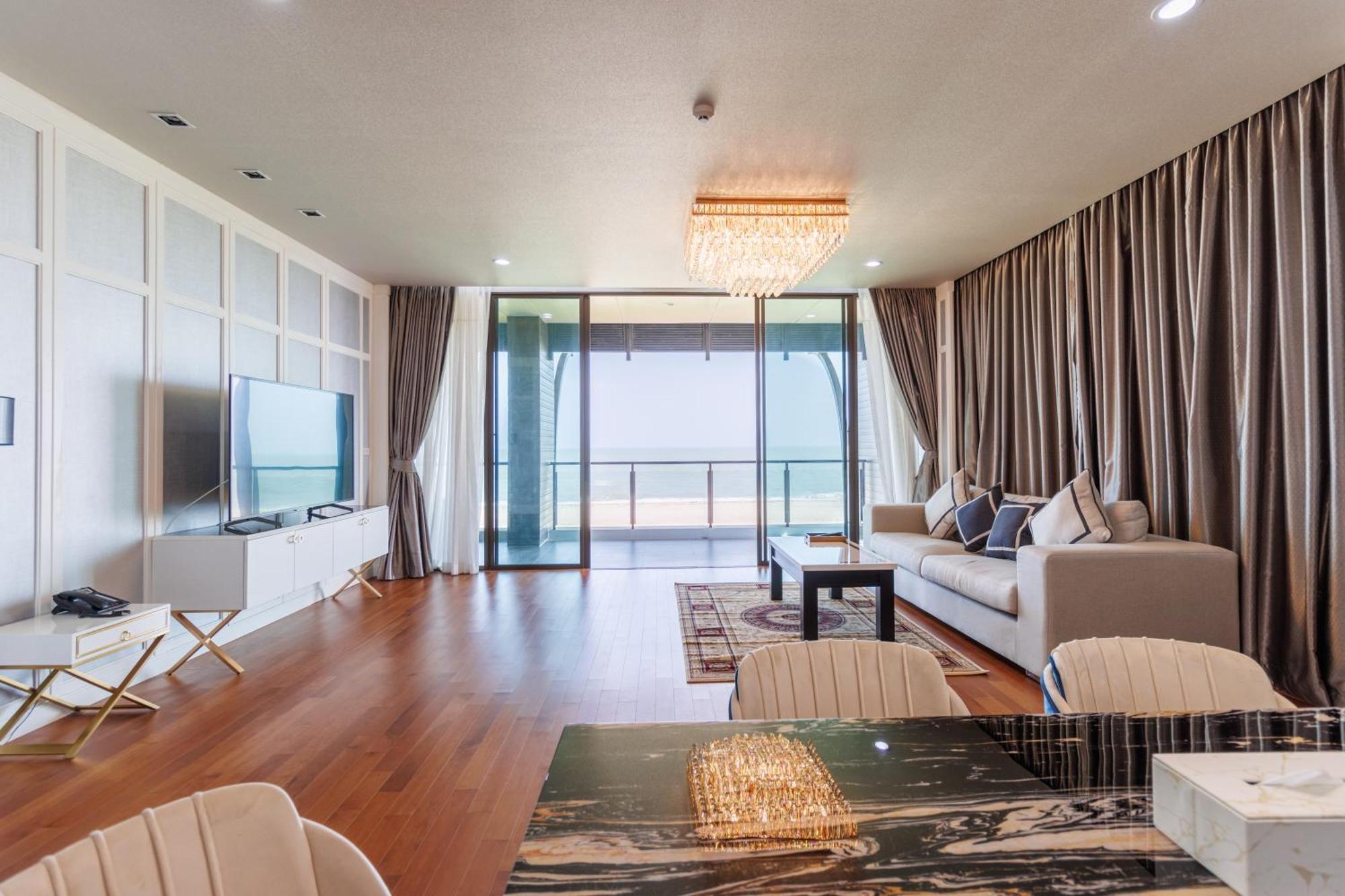 Sea Sun By Jc Kevin & Hotel Hua Hin