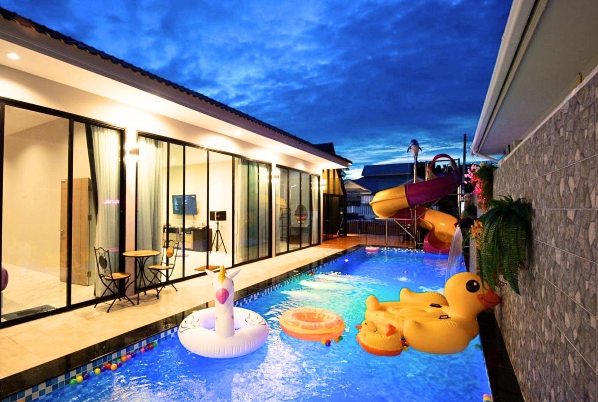 Villa Np Pool