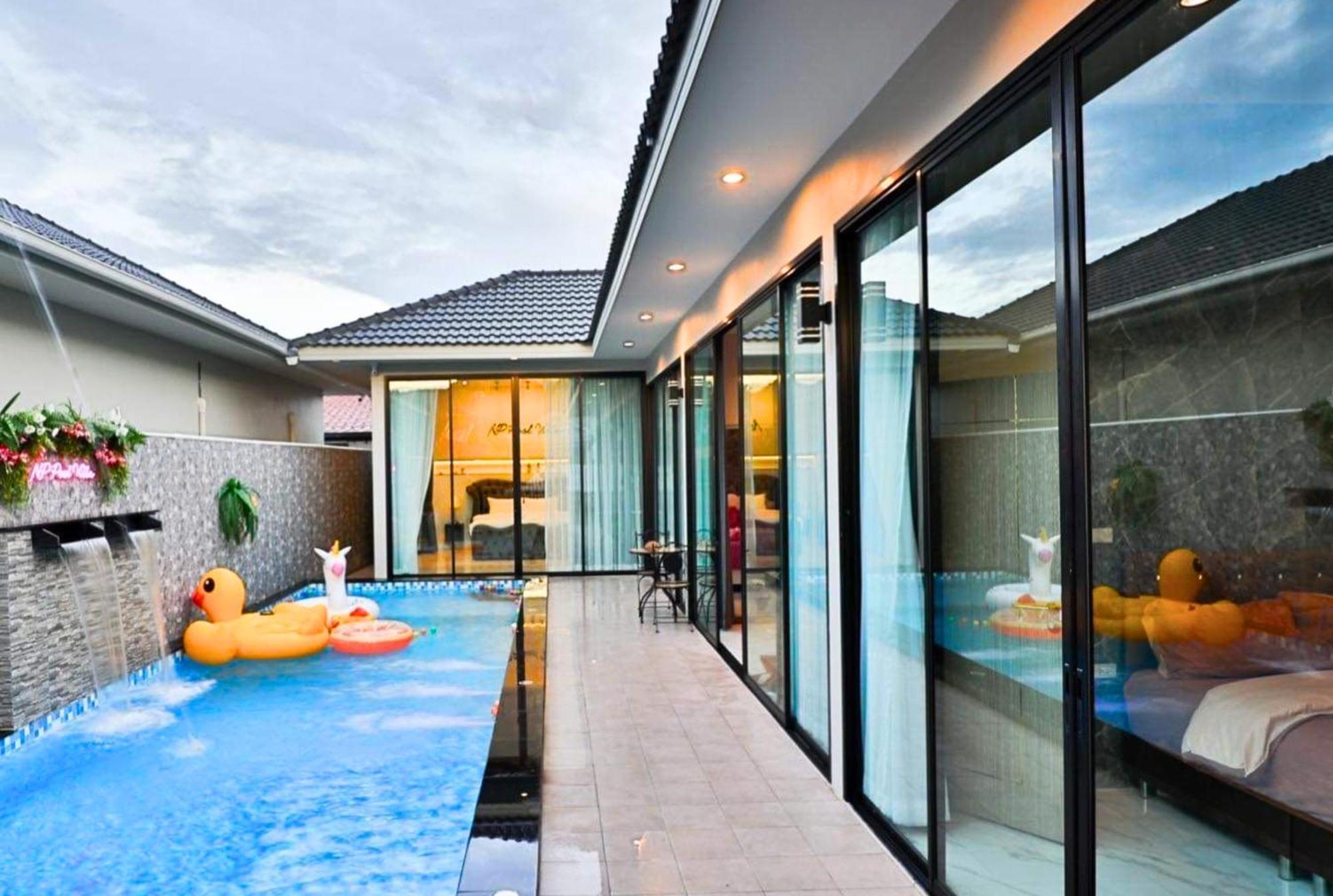 Np Pool Villa