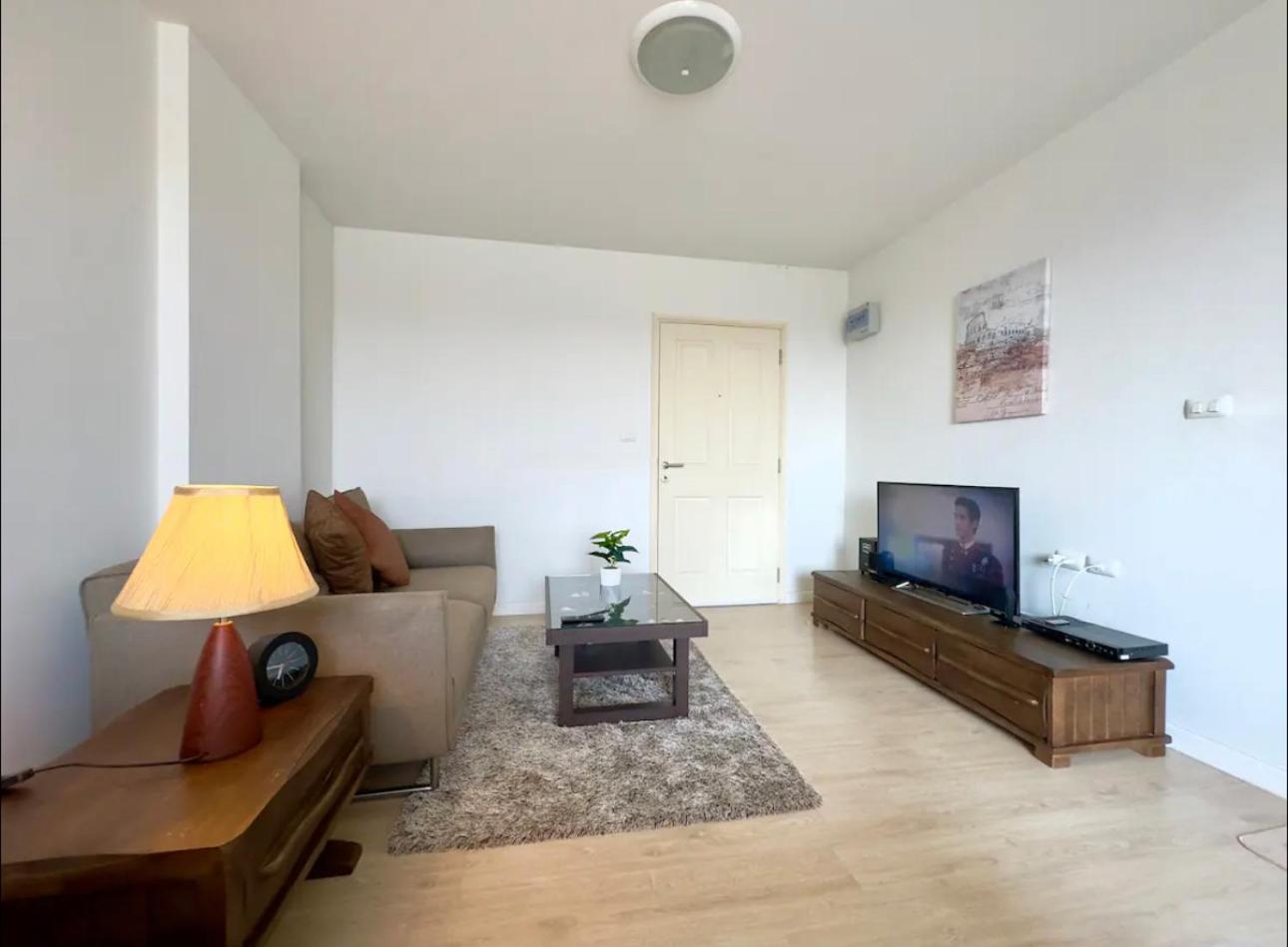 Apartment 350 Meter , Center Of The