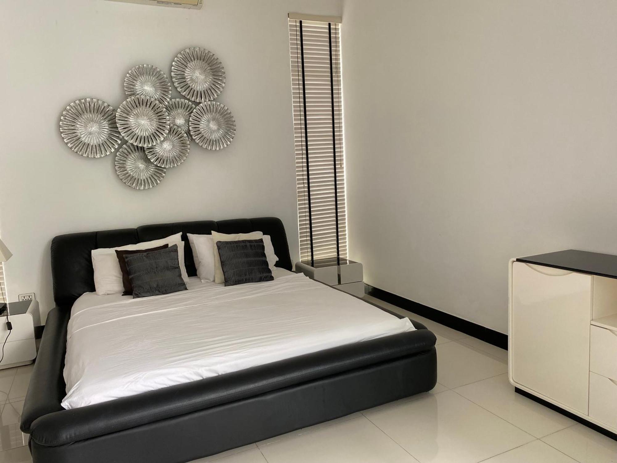 Pool Nong Kae Near Bluport Just 4 Mins Drive 3 Bed And Ensuite Bathroom Less Than 10 Mins Drive To The And Takiab