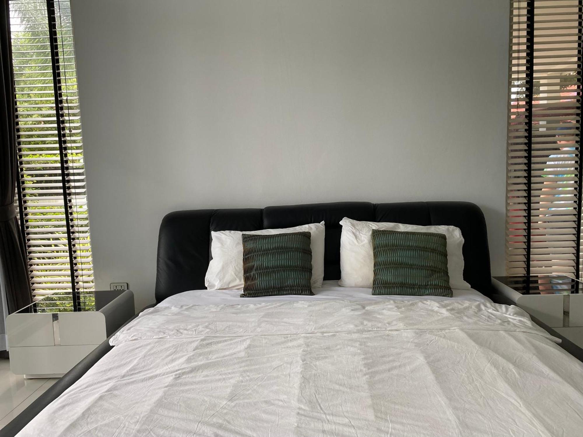 Pool Nong Kae Near Bluport Just 4 Mins Drive 3 Bed And Ensuite Bathroom Less Than 10 Mins Drive To The And Takiab Hua Hin