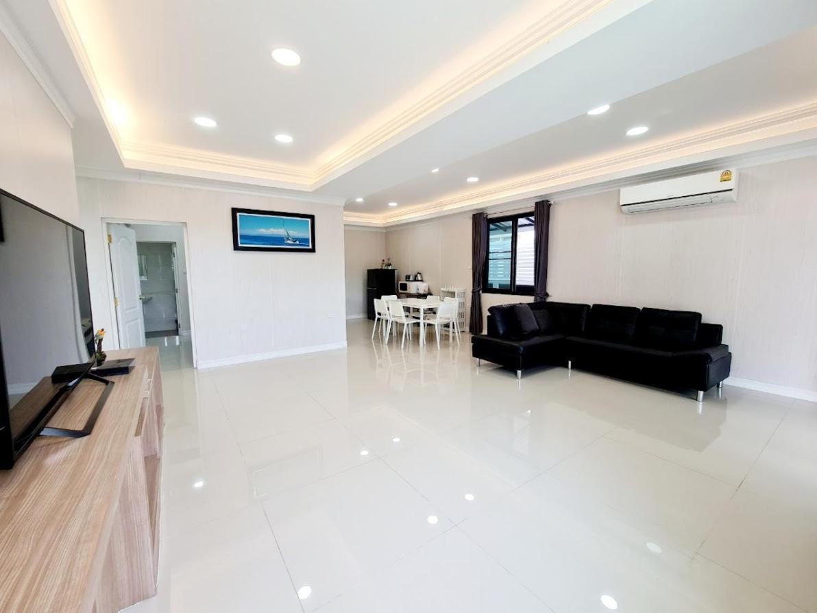 Baan Sasithorn Holiday home *