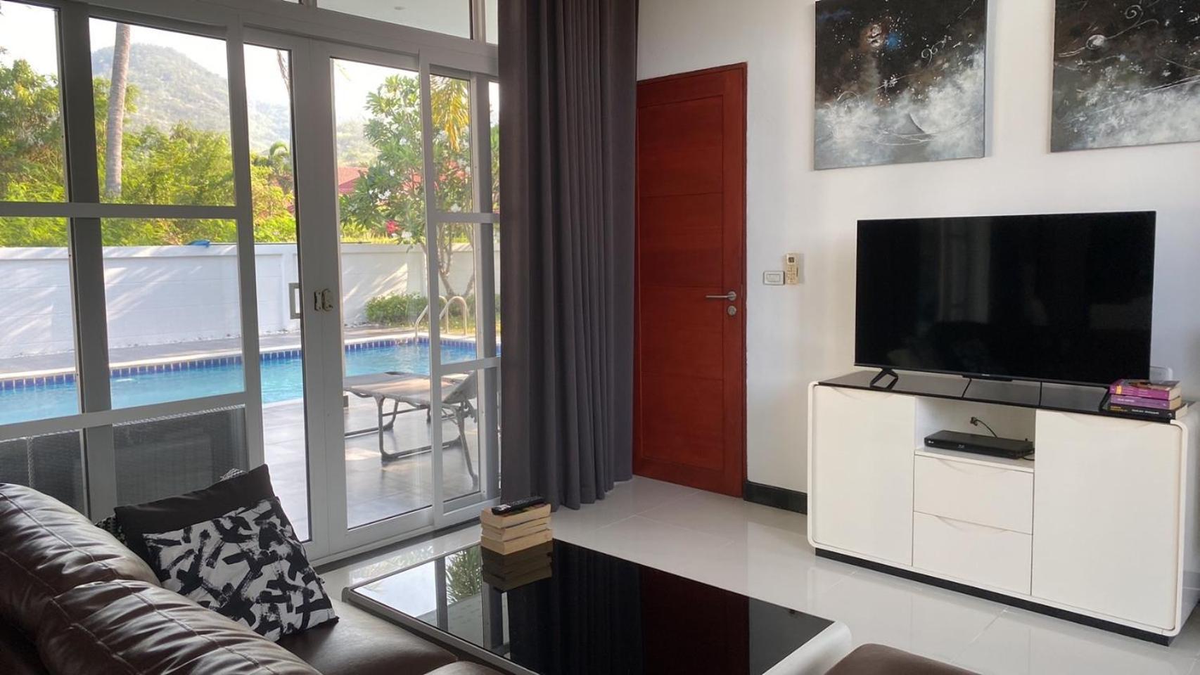 Pool Nong Kae Near Bluport Just 4 Mins Drive 3 Bed And Ensuite Bathroom Less Than 10 Mins Drive To The And Takiab * Hua Hin