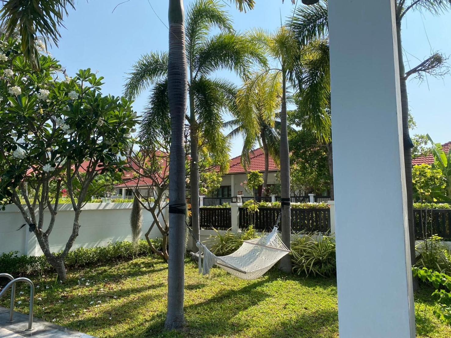 Pousada Pool Nong Kae Near Bluport Just 4 Mins Drive 3 Bed And Ensuite Bathroom Less Than 10 Mins Drive To The And Takiab *