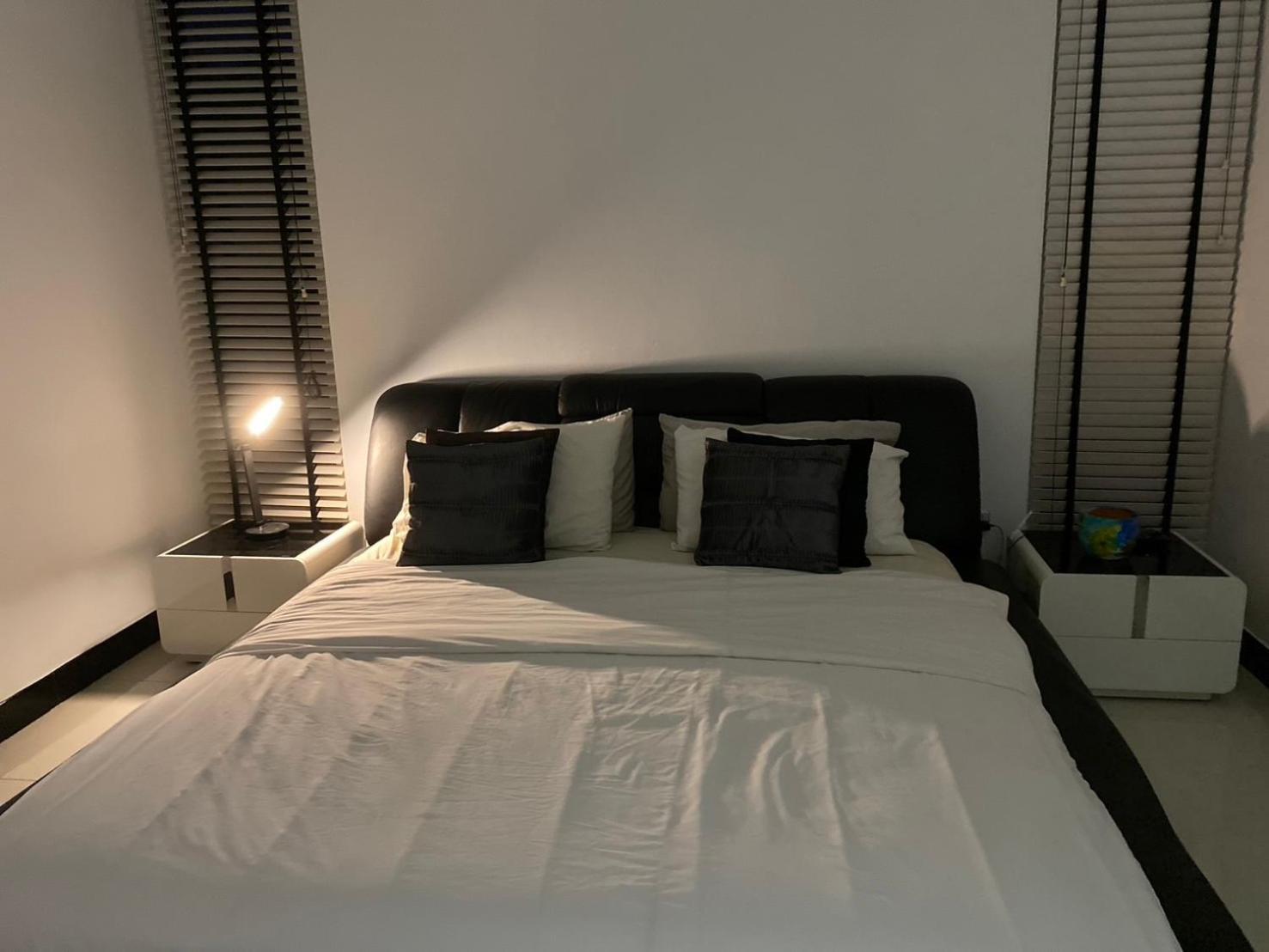 Pool Nong Kae Near Bluport Just 4 Mins Drive 3 Bed And Ensuite Bathroom Less Than 10 Mins Drive To The And Takiab * Hua Hin