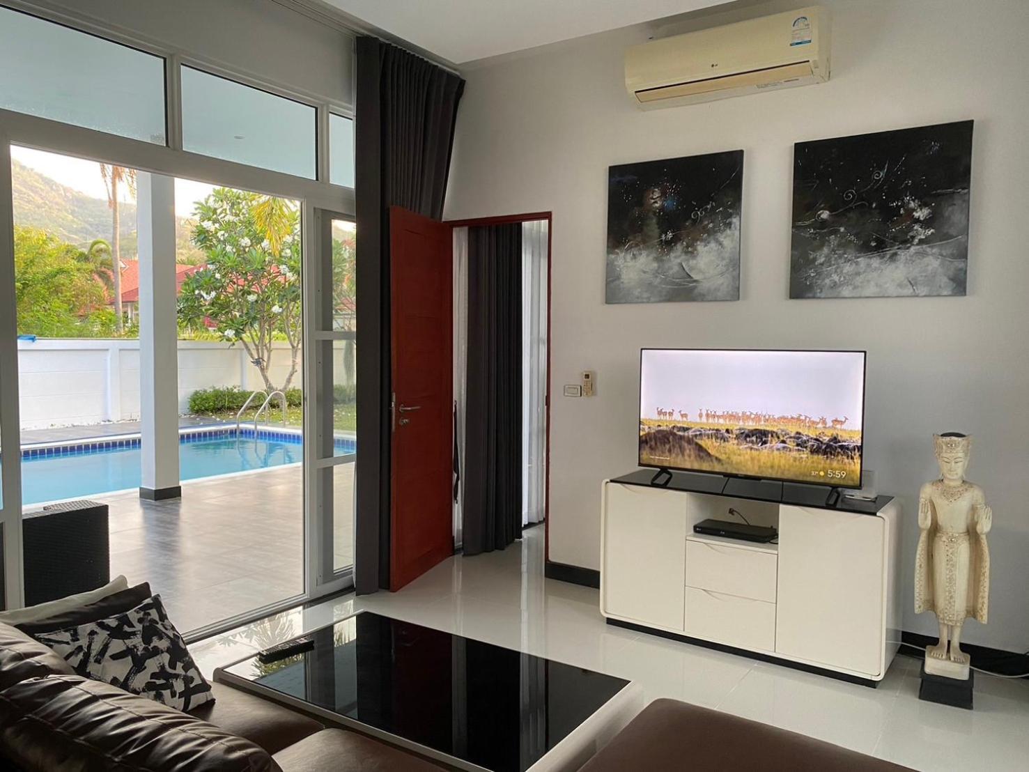 Pool Nong Kae Near Bluport Just 4 Mins Drive 3 Bed And Ensuite Bathroom Less Than 10 Mins Drive To The And Takiab