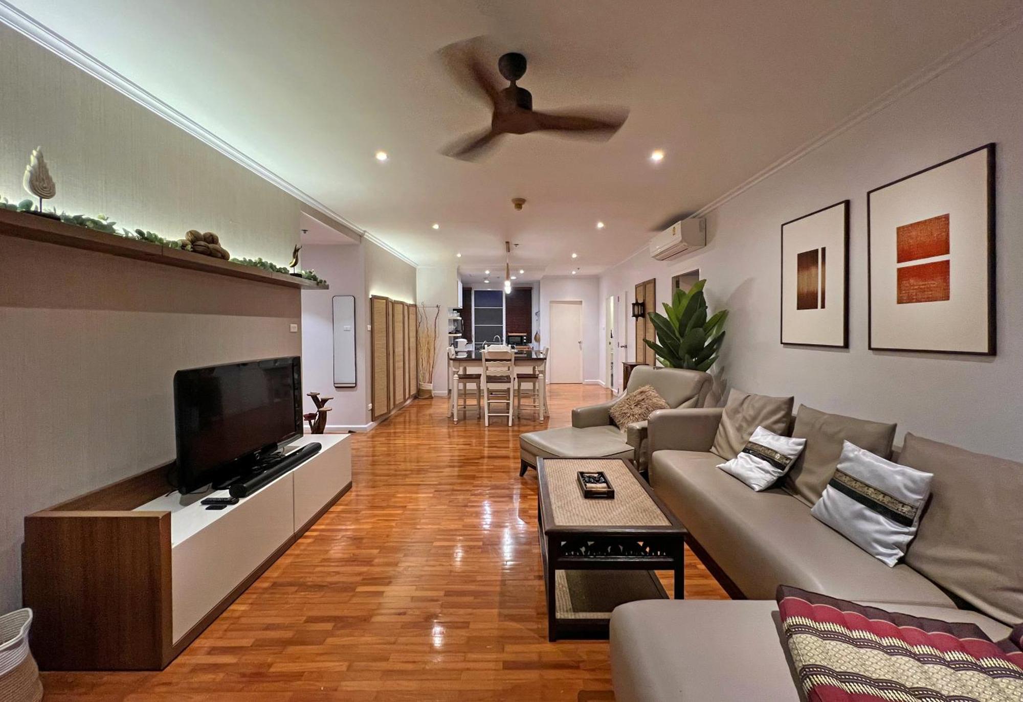 2br Beachfront In Huahin, Baan Saen Ploen Apartment