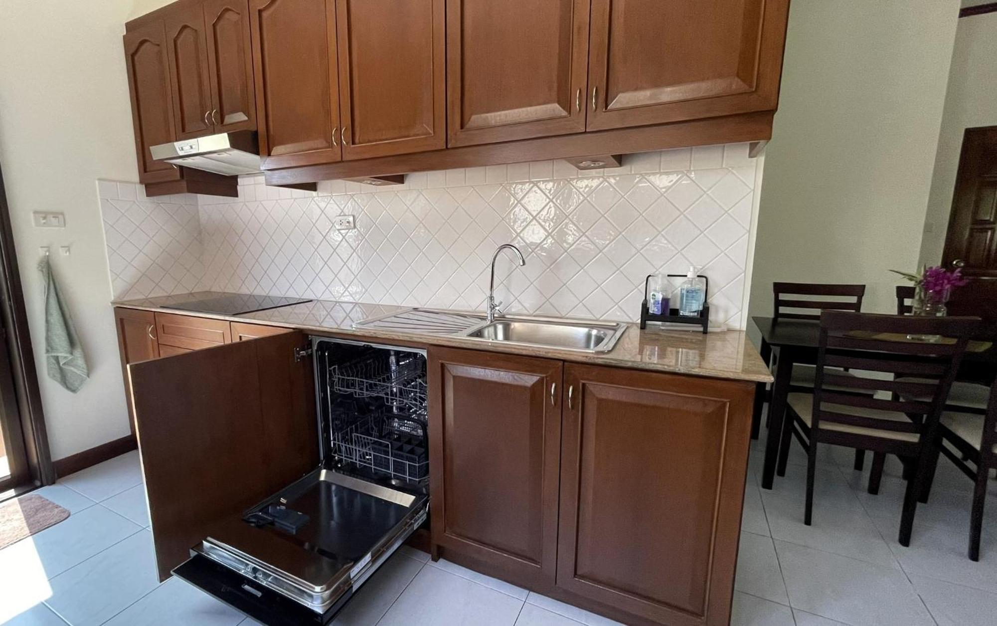 In Baan Lisa, Hua Hin, 2 Slaapkamers, Bij Soi 94, En Winkelcentrums Villa Hua Hin