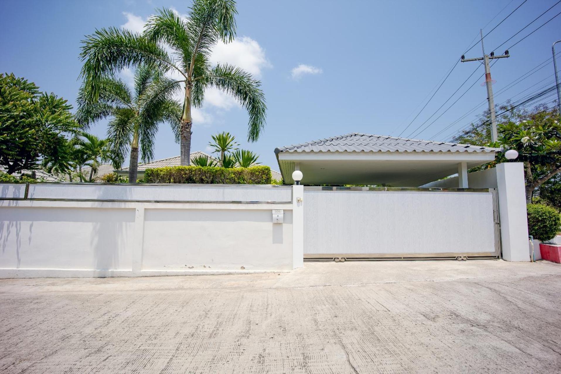 Aquavista Villa *