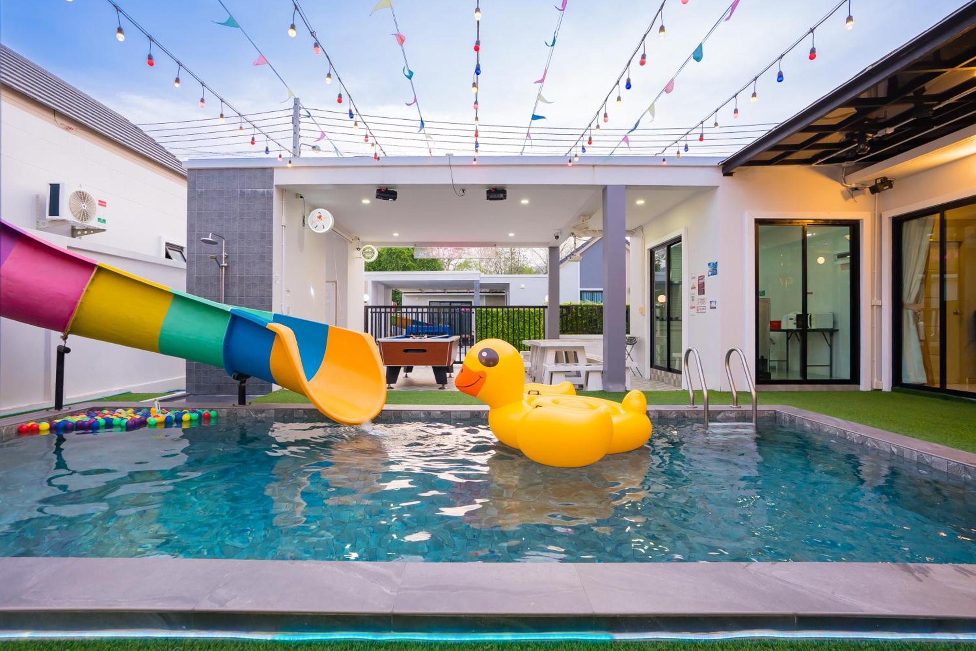 นาวาพูลวิลล่าหัวหิน Vip Apartment