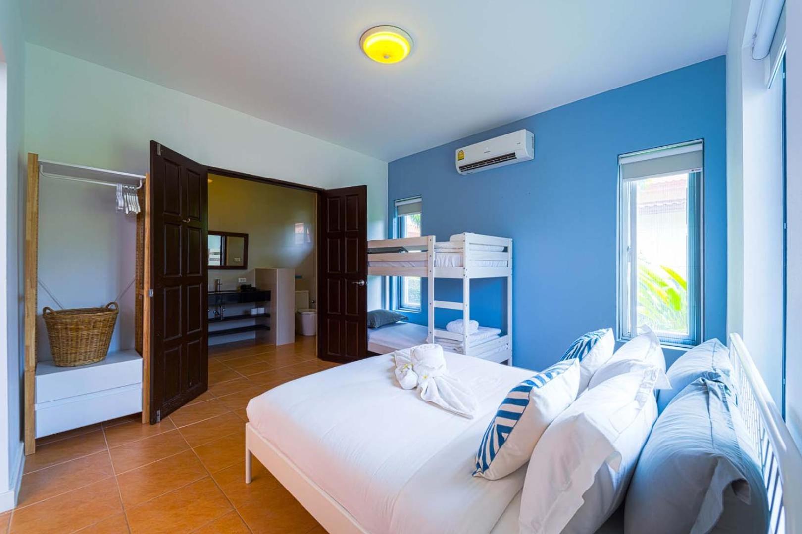 2 Bedroom Private Pool Bali Style B98 Vakantiehuis HHQ
