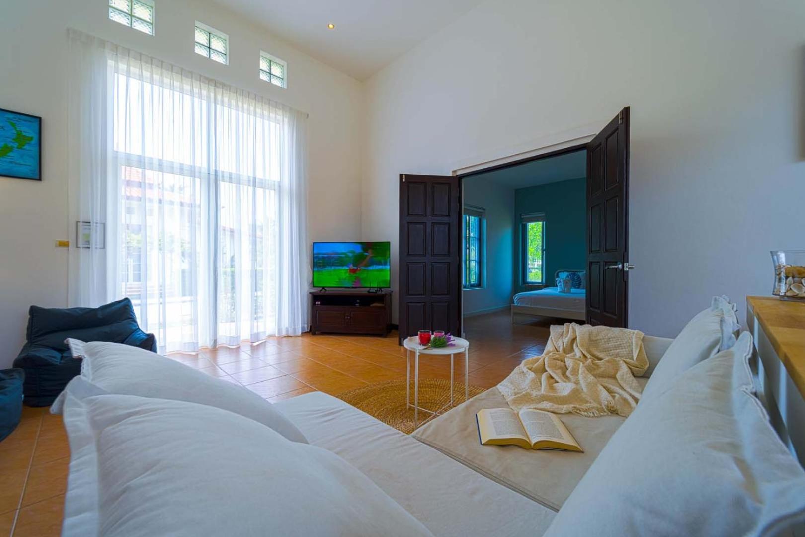 2 Bedroom Private Pool Bali Style B98 HHQ