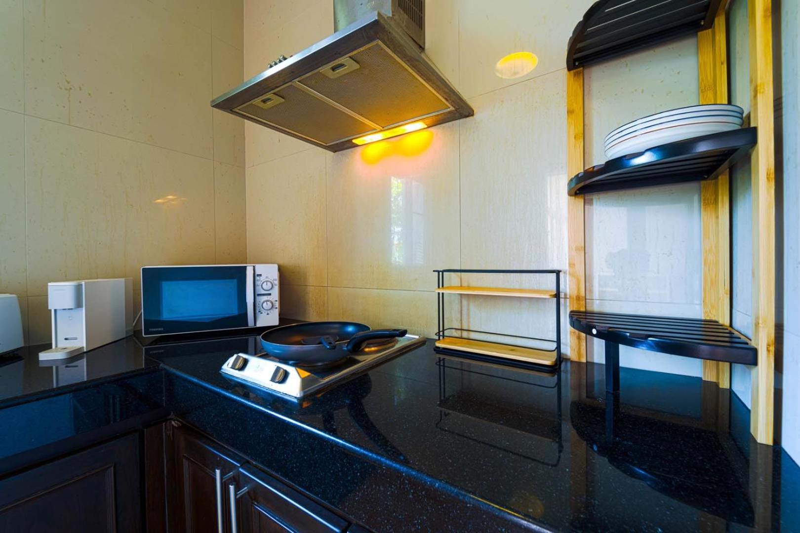 2 Bedroom Private Pool Bali Style B98 *