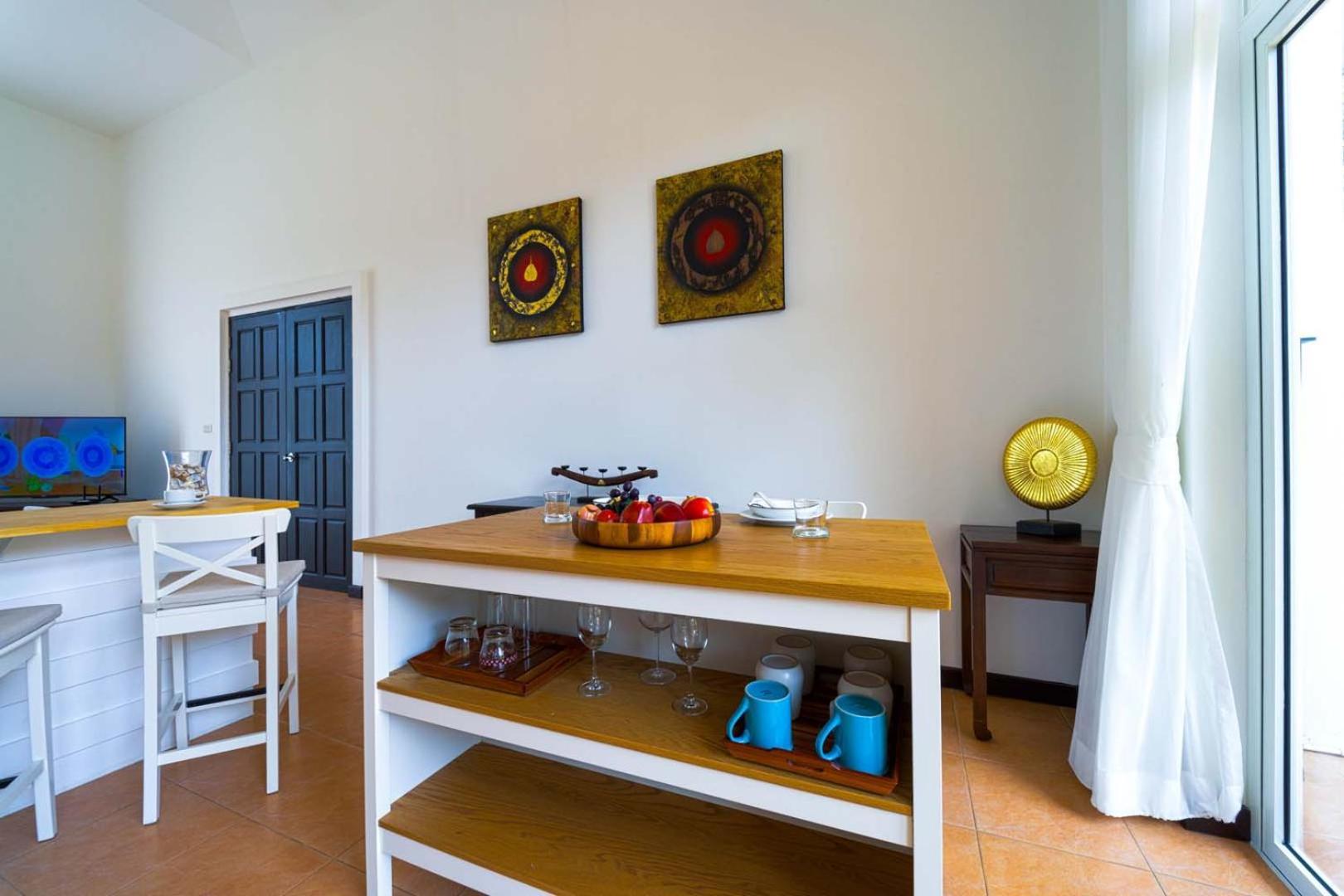 2 Bedroom Private Pool Bali Style B98 * HHQ