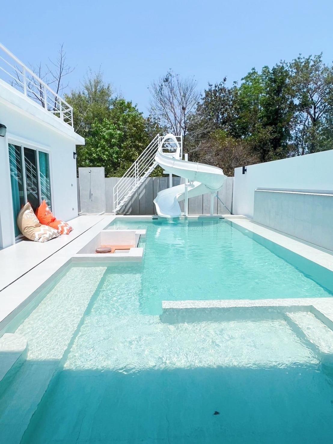 Balinese Pool Hua Hin