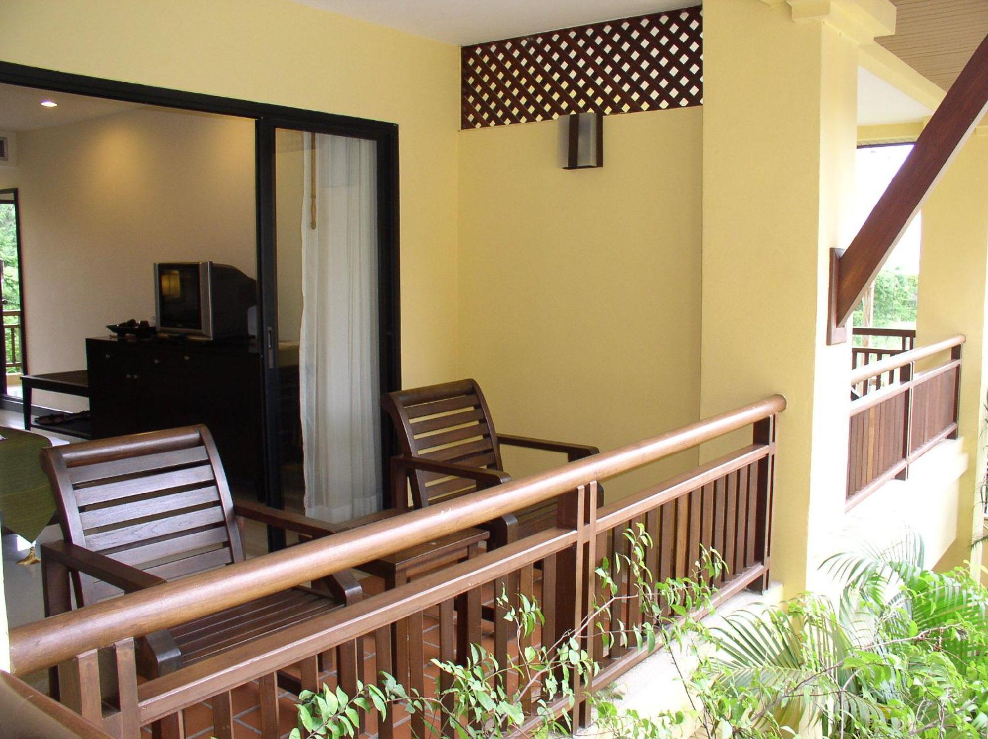 Hotel La Maison HHQ