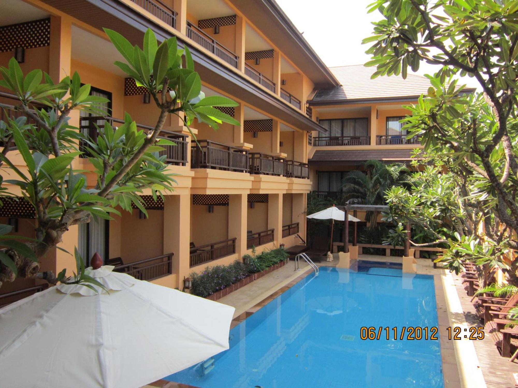 Hotel La Maison HHQ