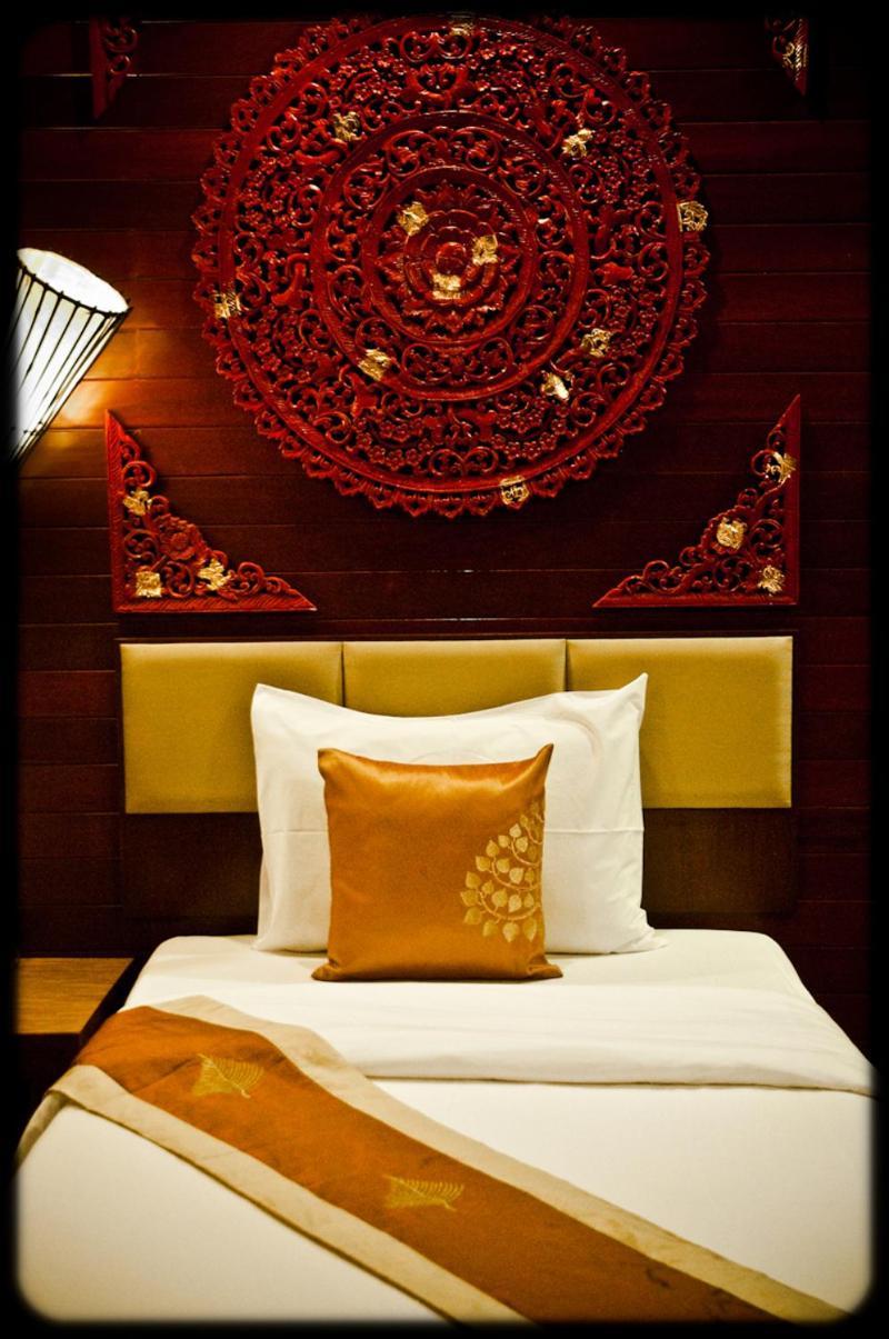 Resort Ruenkanok Thaihouse