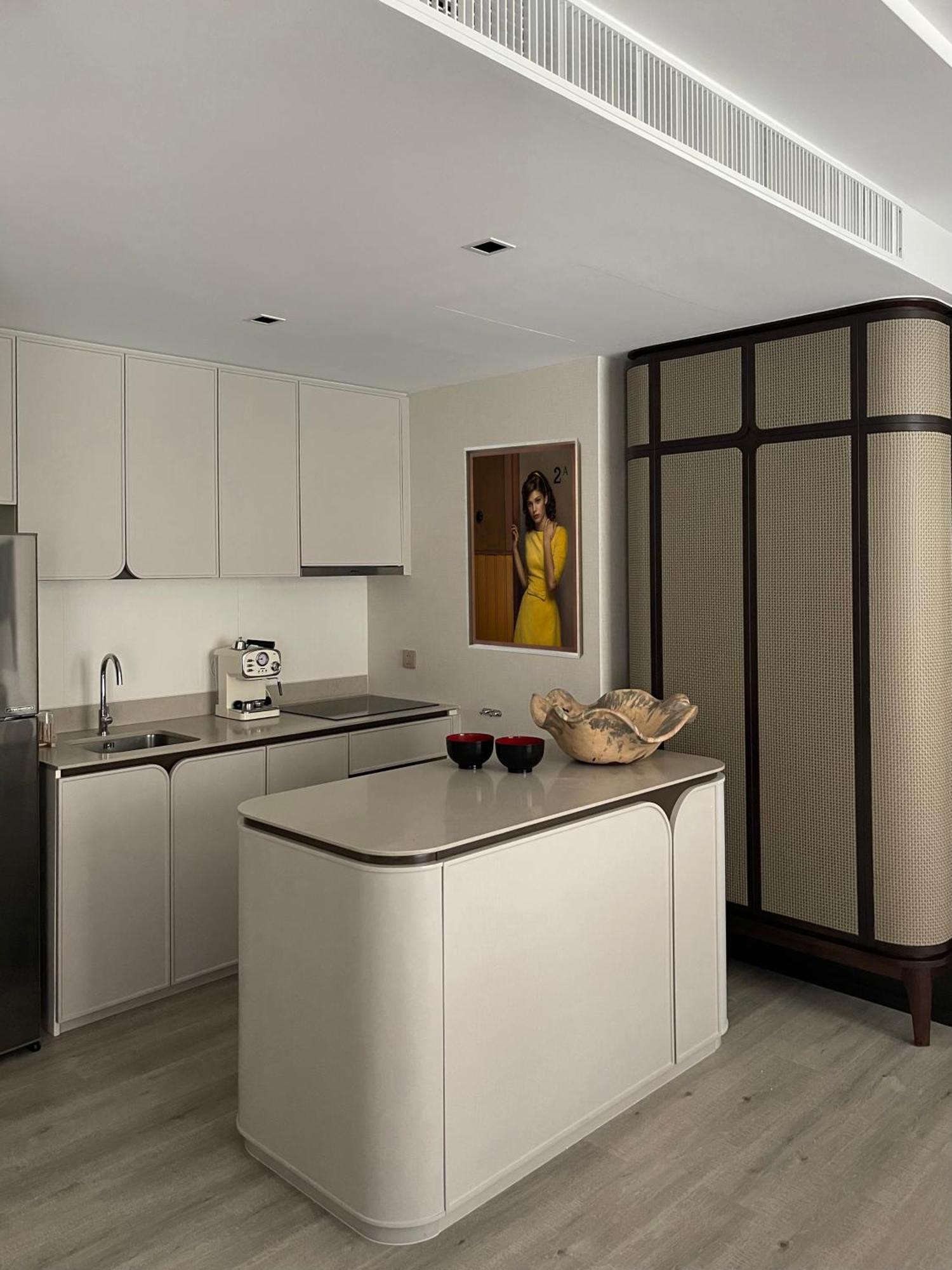 Apartment Intercontinental Residences Beachfront *