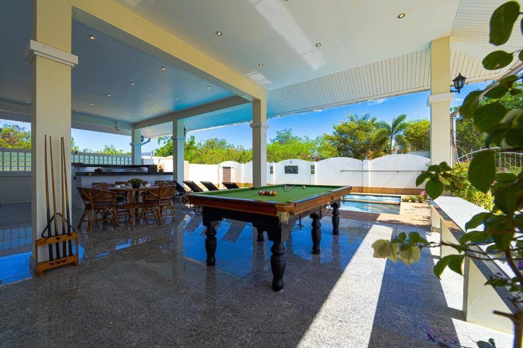 Private 3 Bedroom Pool Pv7