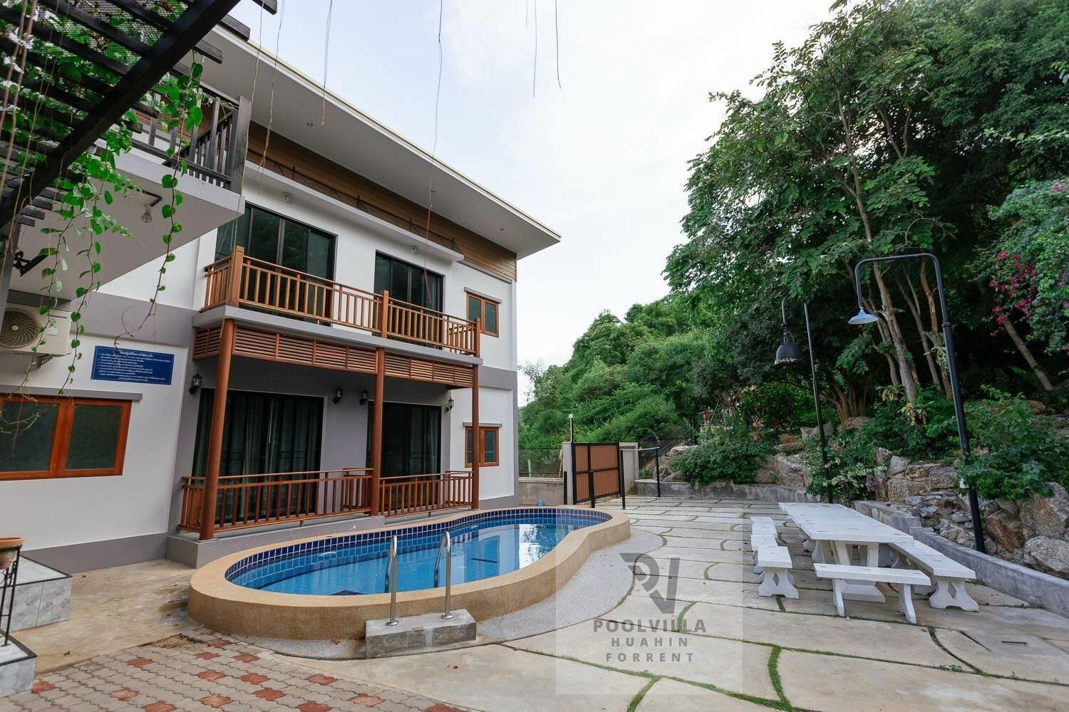Baan Fueng Fah Apartment