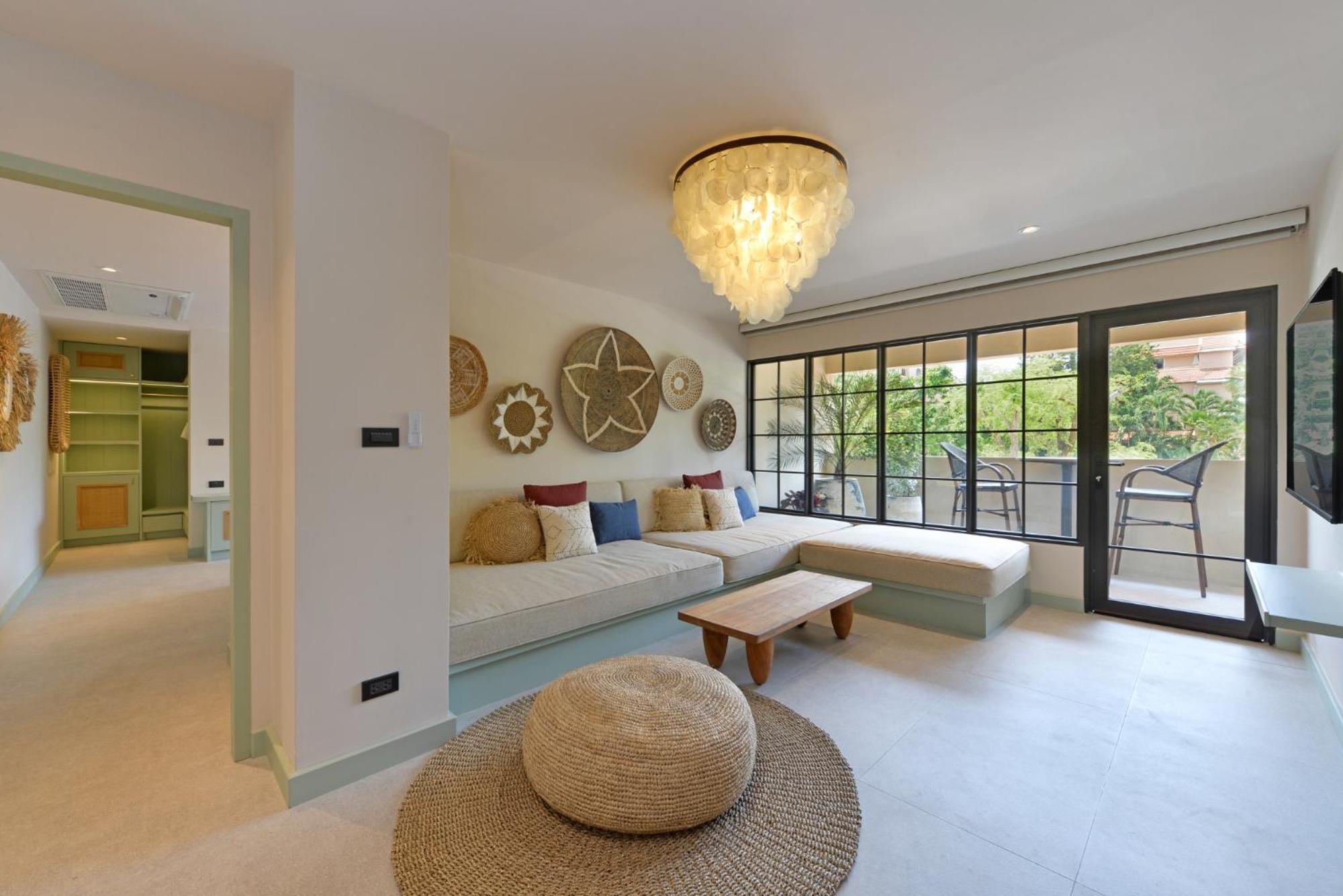 Anantasila Hotel HHQ