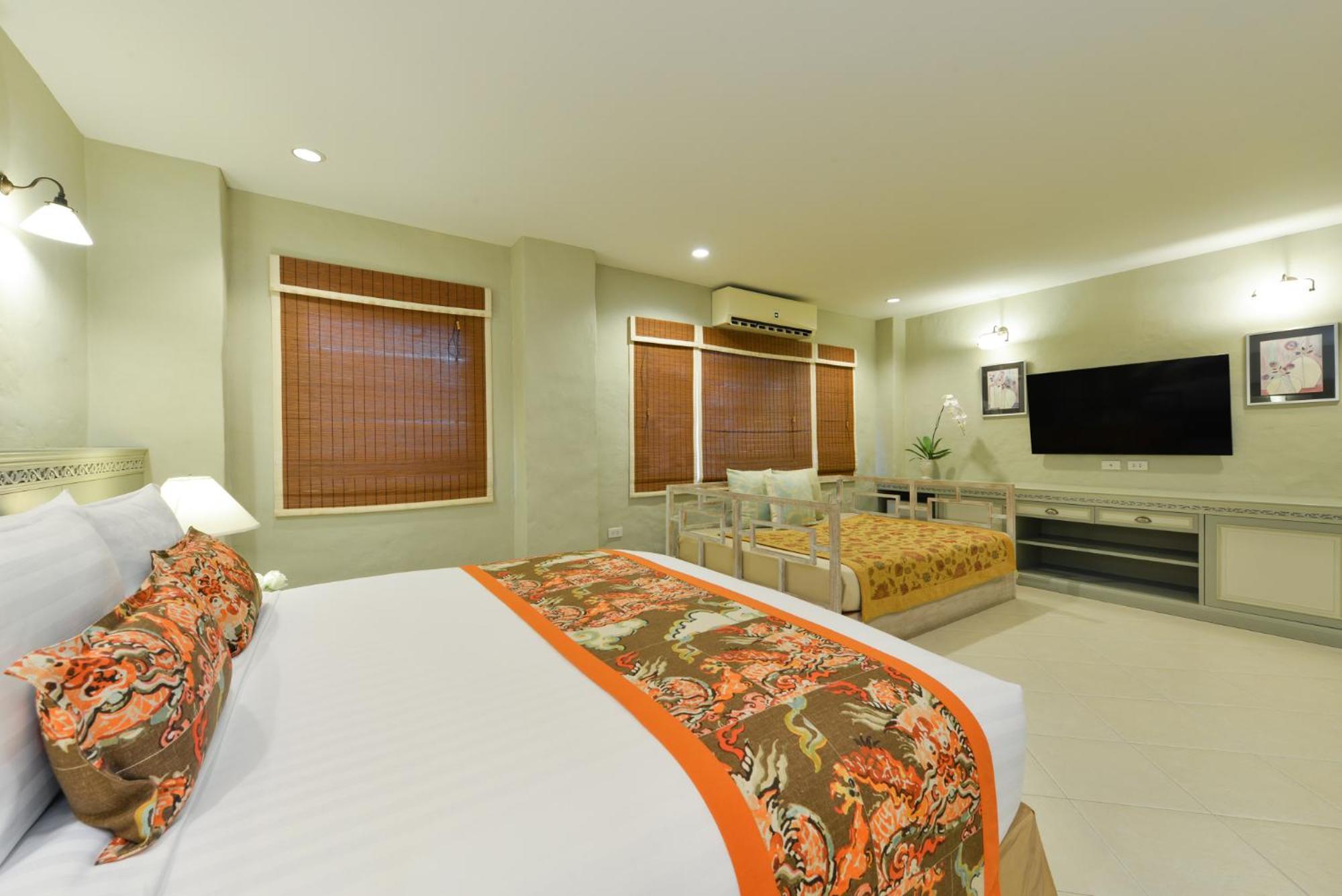 Anantasila Hotel HHQ
