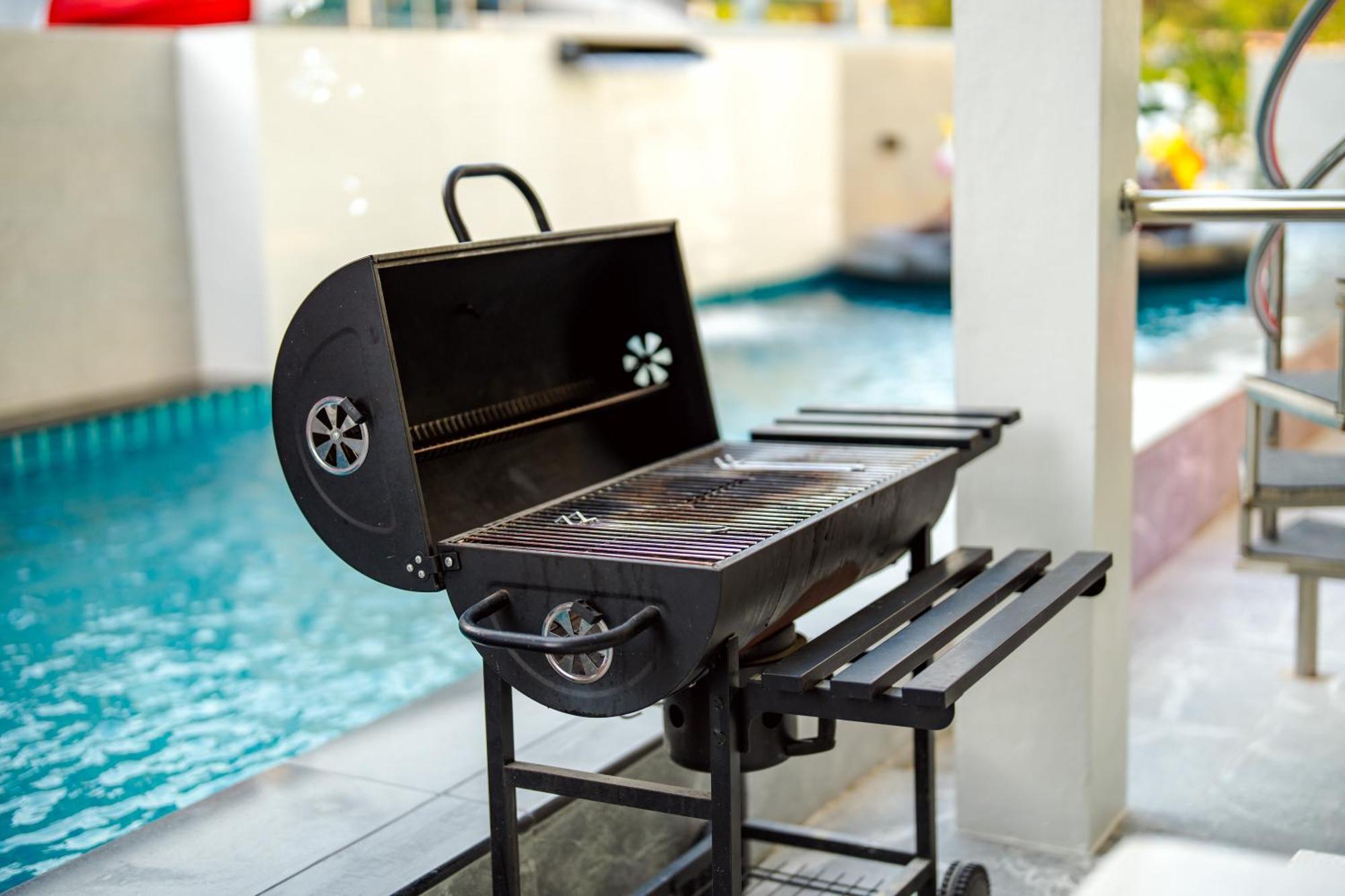 P Henry&app2 Poolvilla Villa