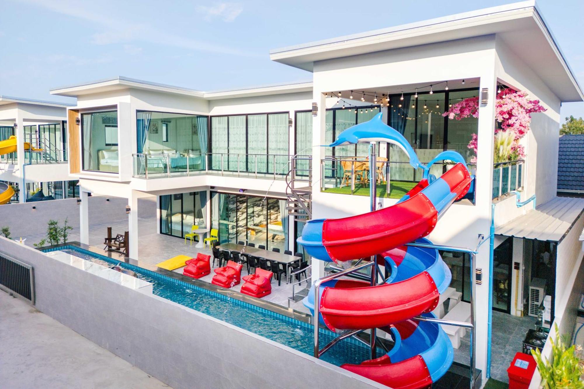 P Henry&app2 Poolvilla Villa