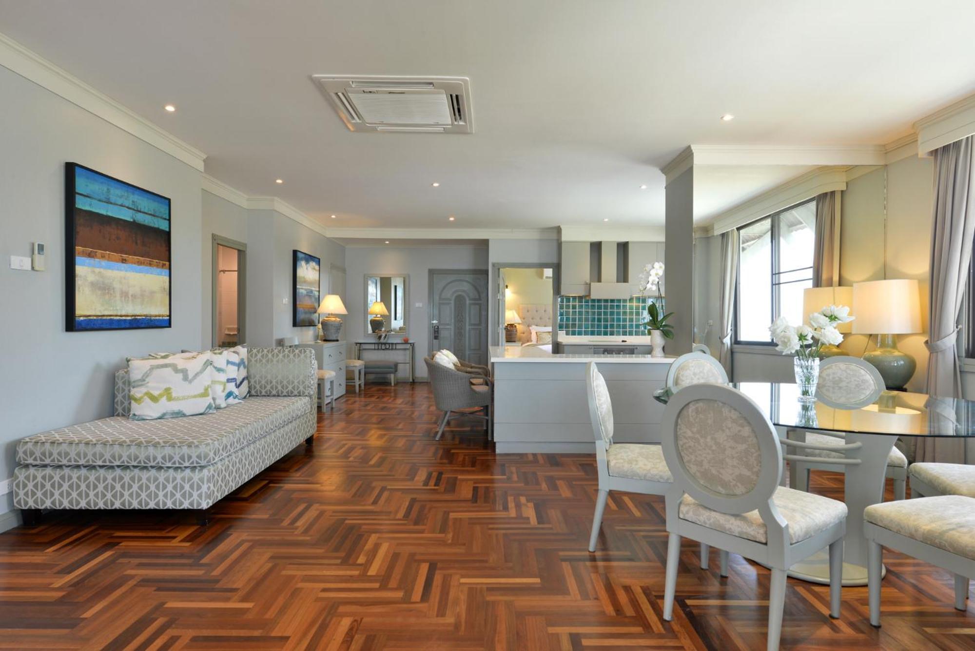 Anantasila Hotel HHQ