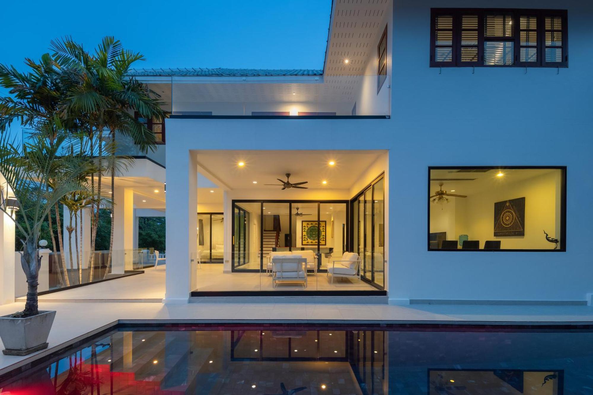 Stunning With Pool And Tropical Garden