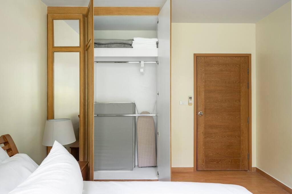 2-bedroom Sea View 1f 1min To Cicadamarket *